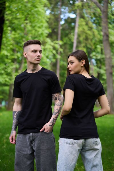 Жіноча чорна бавовняна футболка на ГУРТ жін-чорна фото